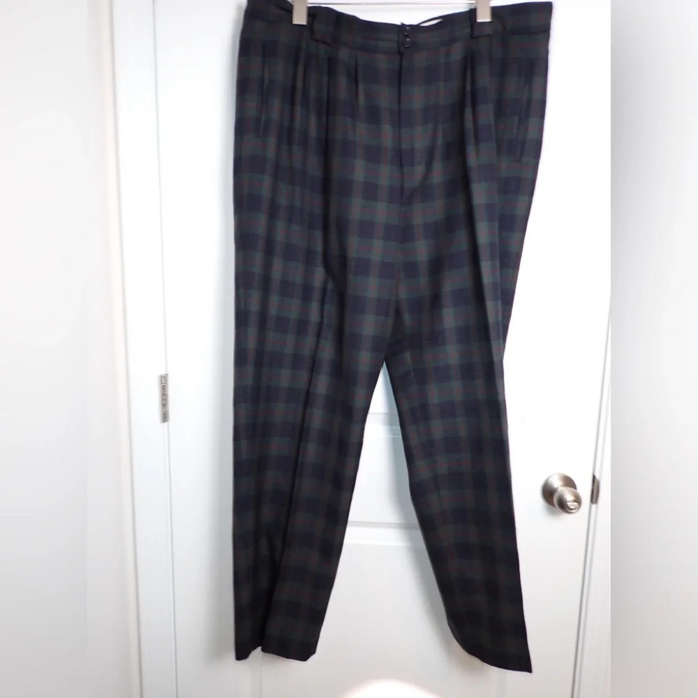 Vintage Savannah Plaid Green and Blue Wool High Waisted Pants 18